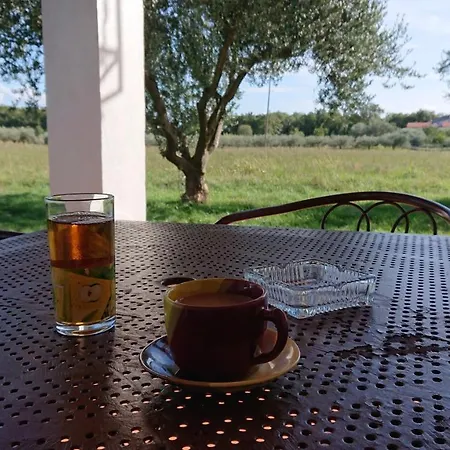 Bozana 2 Lägenhet